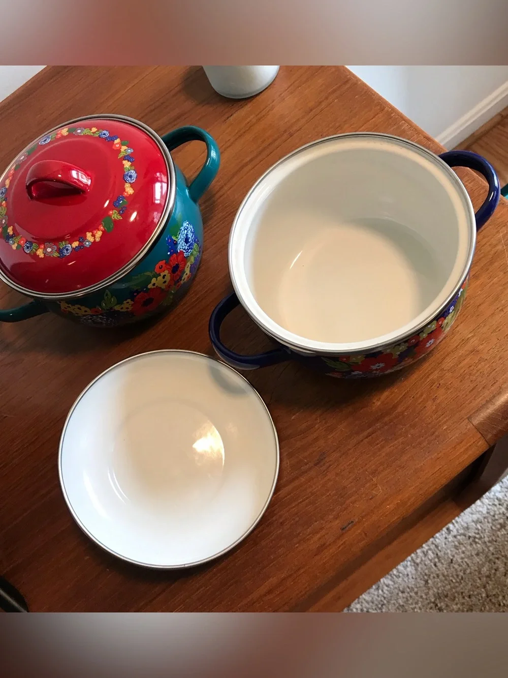Pioneer Woman 1 Qt Mini Dutch Oven  Dazzling Dahlias Floral EUC lot of 2 w Lids